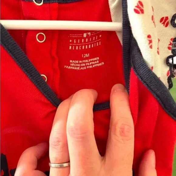 Authentic MLB Washington Nationals 12mo onesie Discount w bundling! - Picture 2 of 3